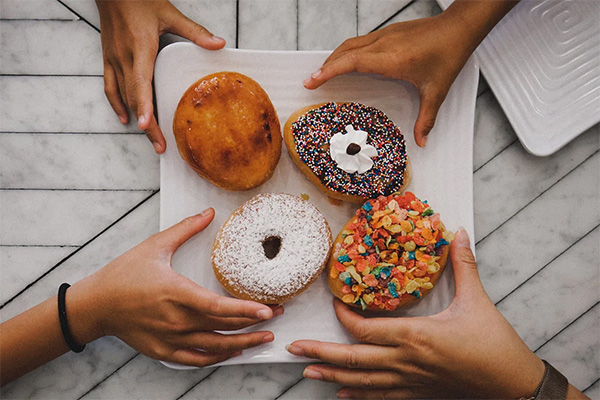 Học Làm bánh ngọt