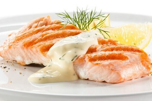 Công thức cá hồi sốt kem chanh kiểu Âu với whipping cream Avonmore